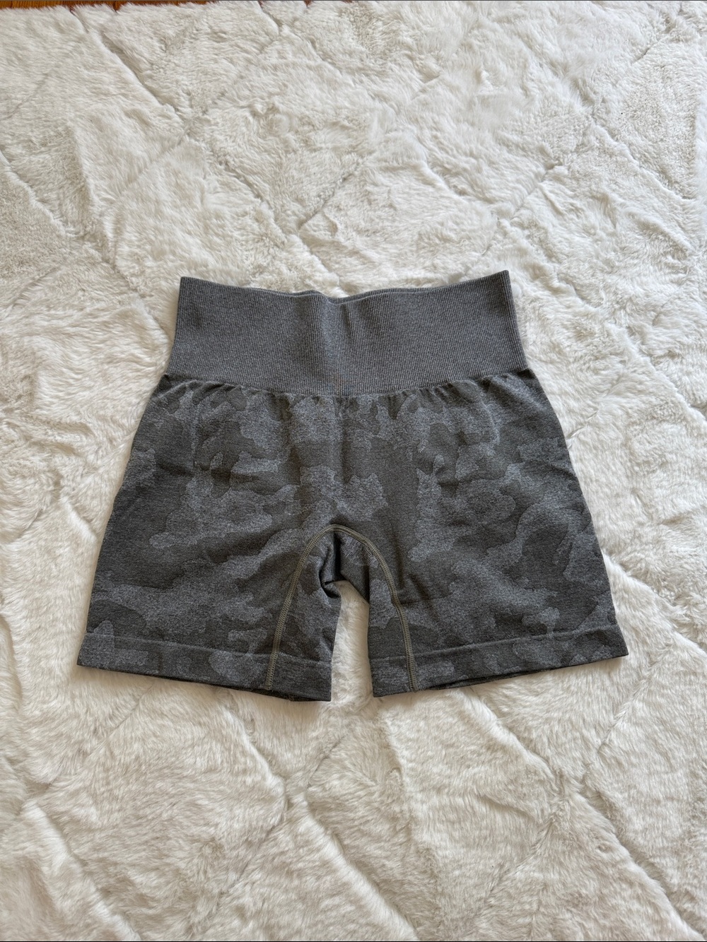 High-Waist Camo Seamless Women’s Shorts